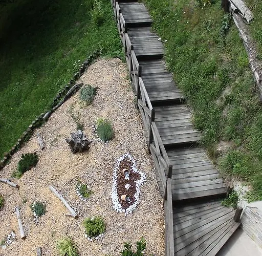 Hiska Sprostitve 度假居 *